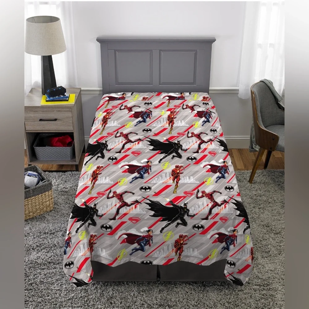 DC Comics The Flash Red Black Yellow Twin Comforter Set